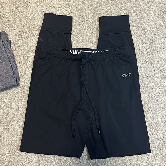 Bundle of Pink light weight joggers S - Picture 5 of 10